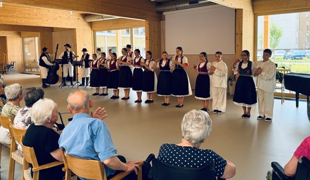 Otroški folkart na Koroškem ko se srečata mladost in modrost (3)